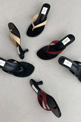 M793 Slim Sandal