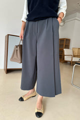 Two Tuck Banded Slacks