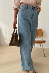 Curved Wide-Leg Denim