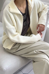 Wednes Knit Zip Up