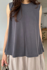 Juicy Sleeveless Tee