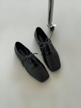 V203-Square Lace Loafer