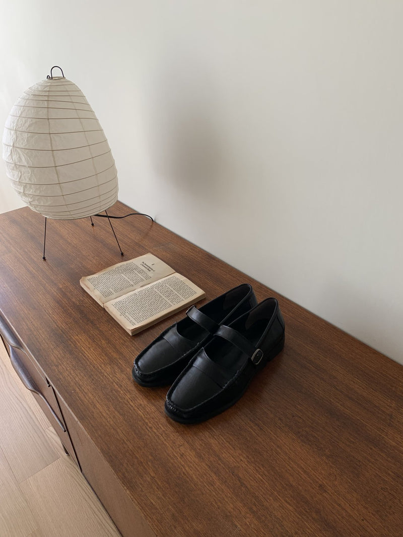 M310 Vintage Strap Loafer