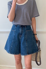 Seam Denim Shorts
