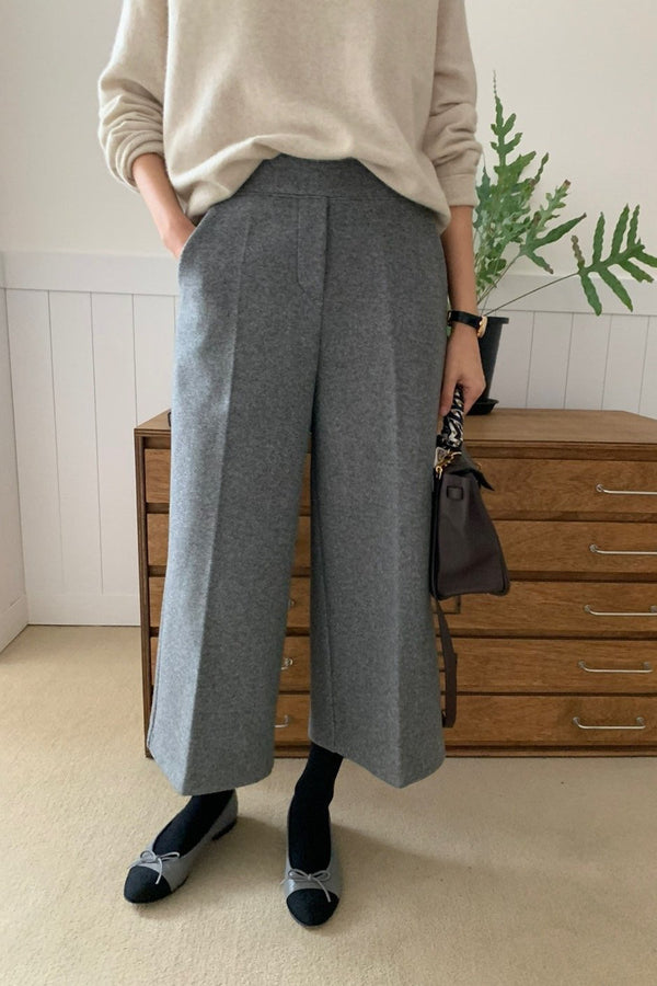 Wool Banding Crop Pants