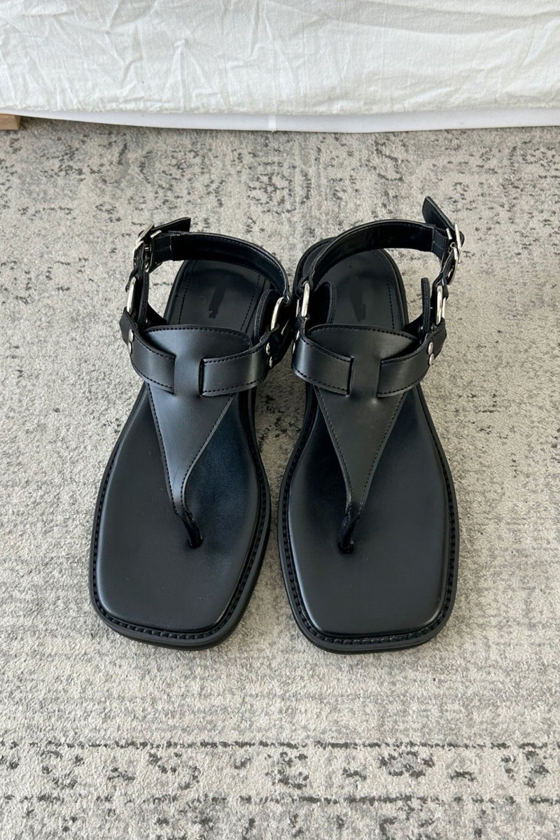 1157-Sandals