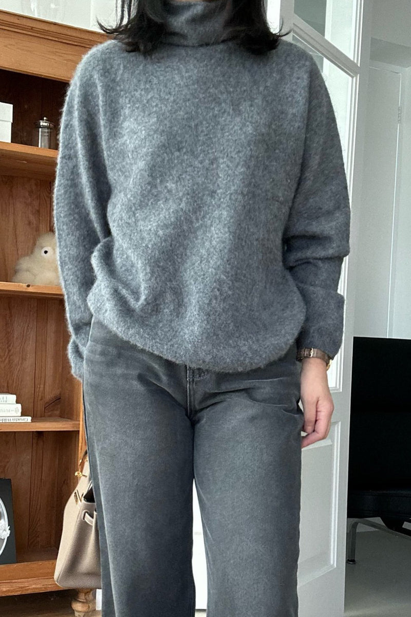 Whole Garment Turtleneck Sweater