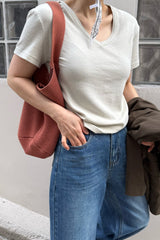 Essential V-Neck Span Tee