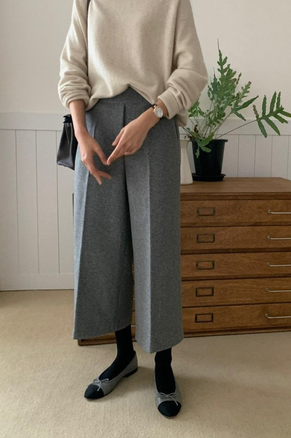 Wool Banding Crop Pants