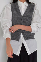 Neuf Vest