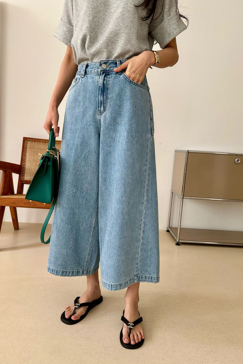 Back Hook Denim Pants