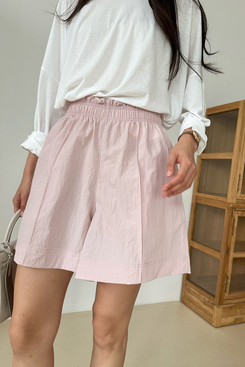 Ruffle Band Shorts