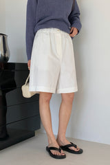 Bio-Washed Twill Bermuda