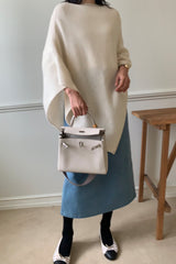 Elegant Knit Cape