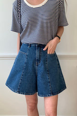Seam Denim Shorts