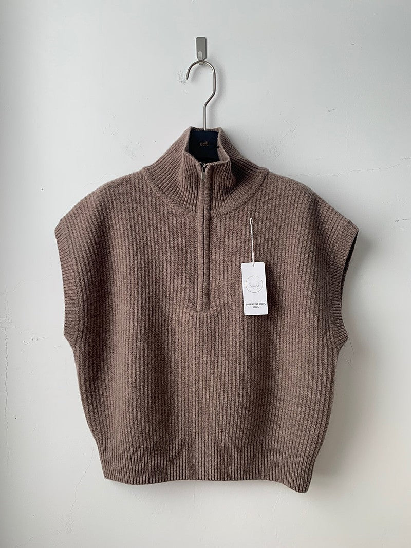 Wool Half Vest