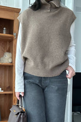 Reversible Cashmere Turtle Vest