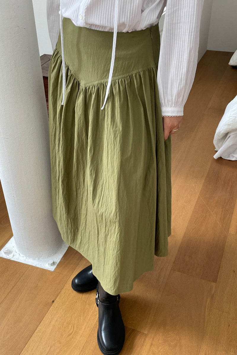 Yoke Shirring Skirt