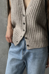 Neuf Vest