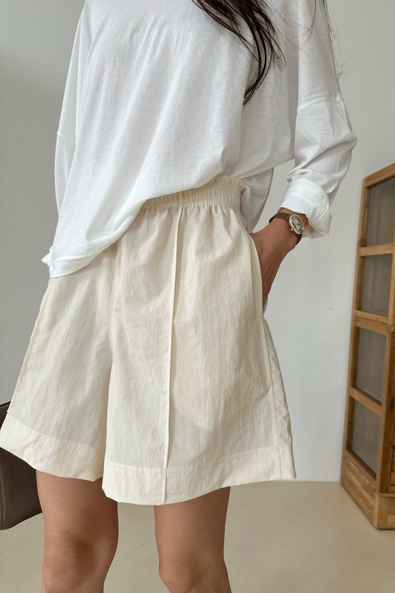 Ruffle Band Shorts