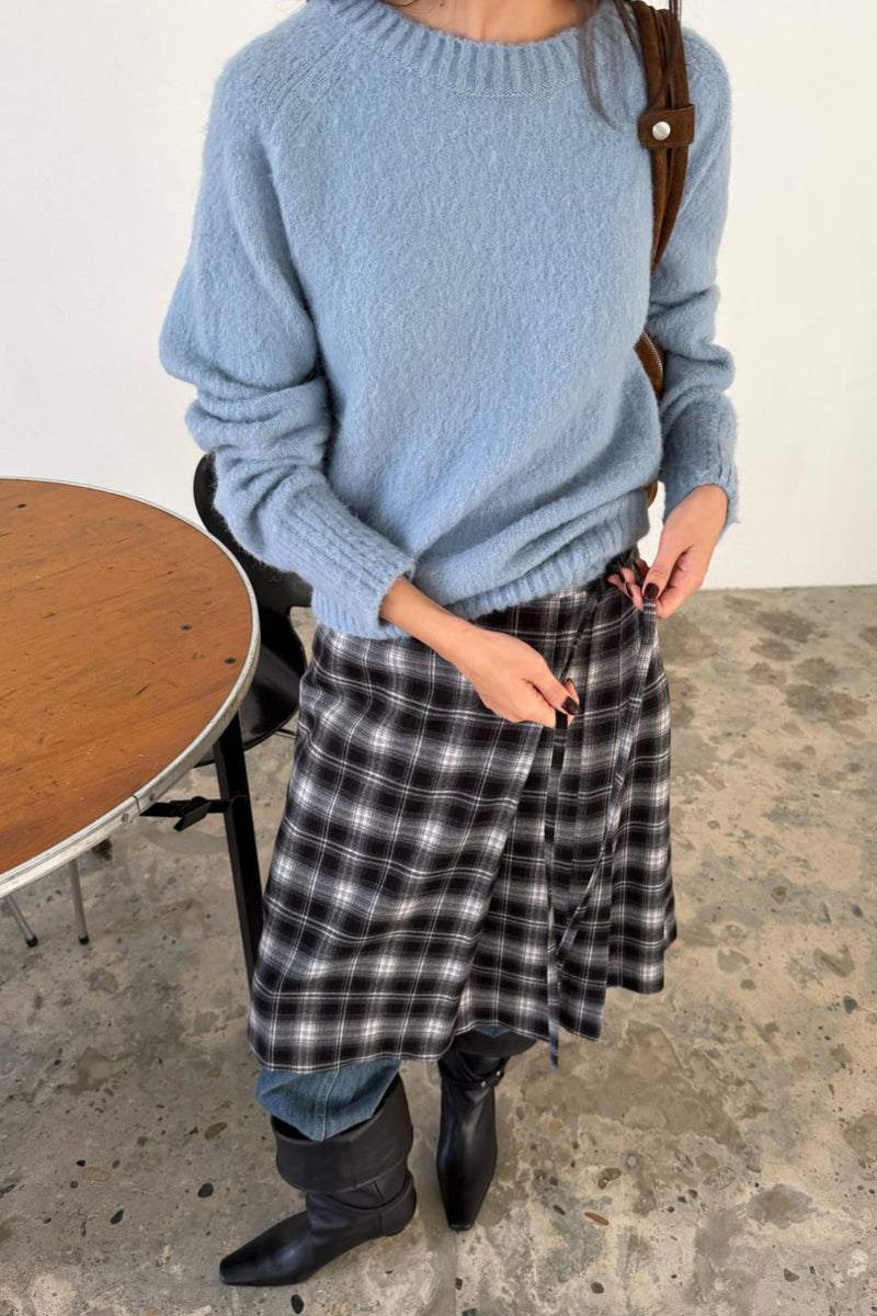 Winter Bloom Round Sweater