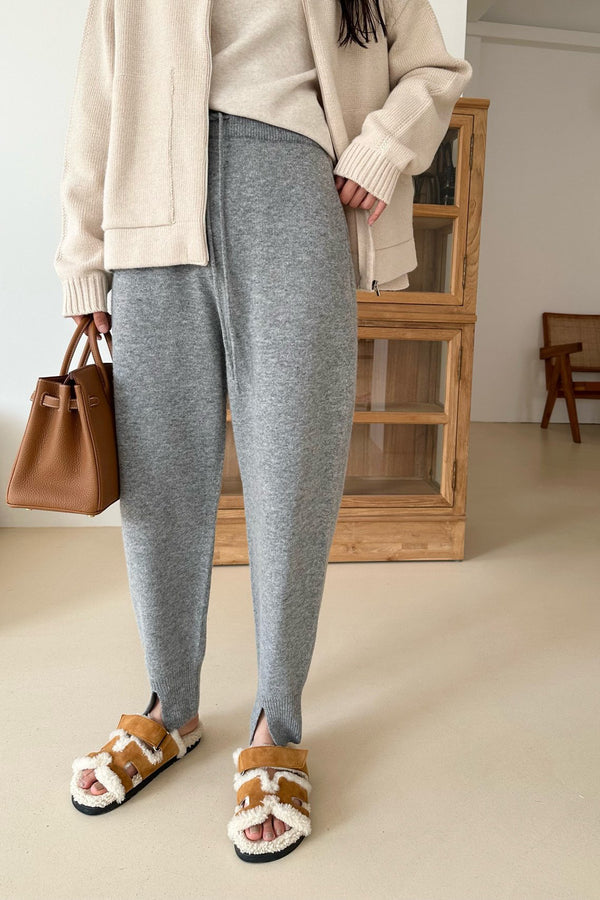 Whole Garment Slit Jogger Pants