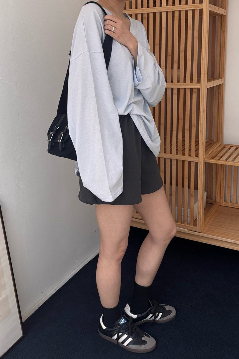 Silky V-neck Tee