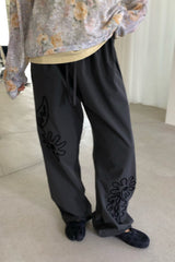 Embo Banding Pants