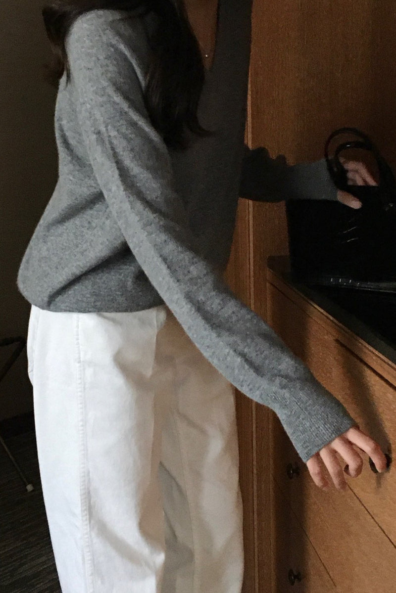 Cashmere V-neck Knit
