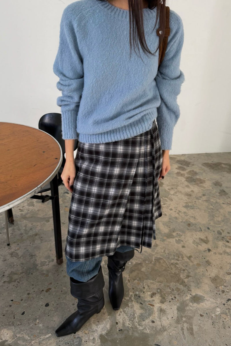 Winter Bloom Round Sweater