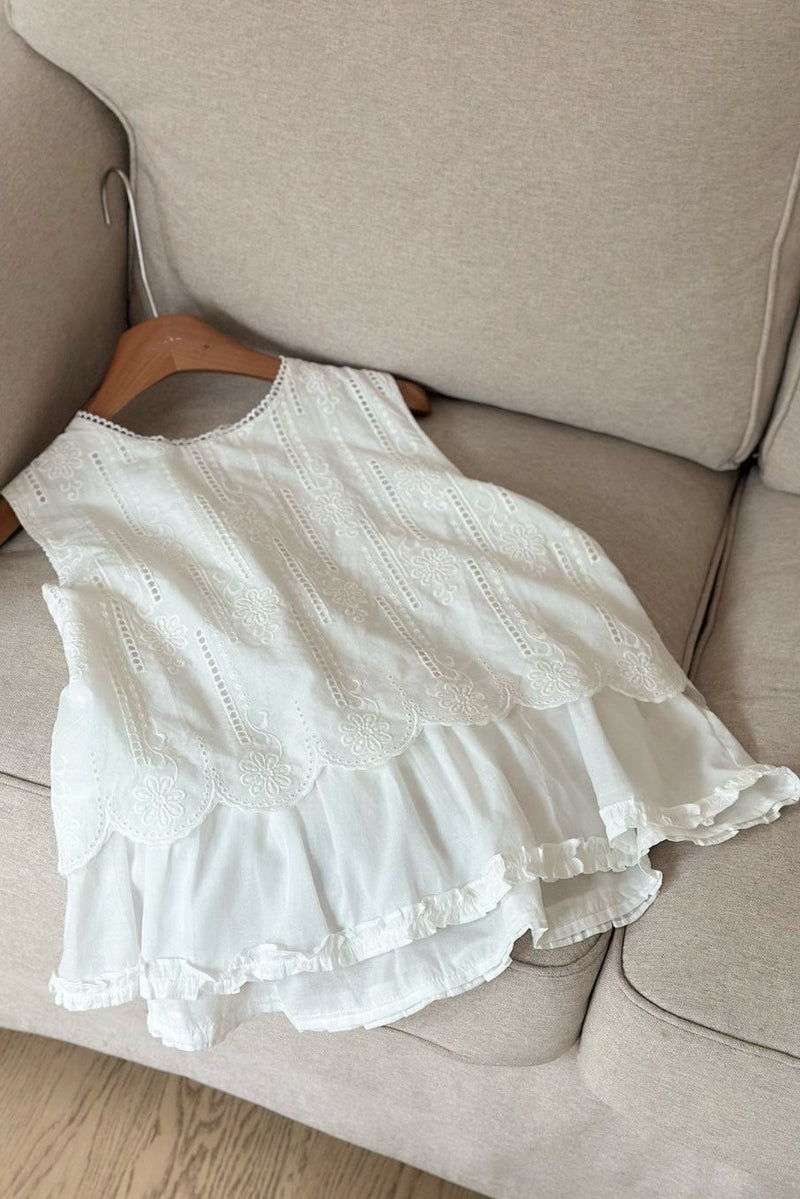 Pure Scallop Lace Blouse