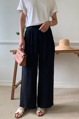 Yoru Pintuck Banded Pants