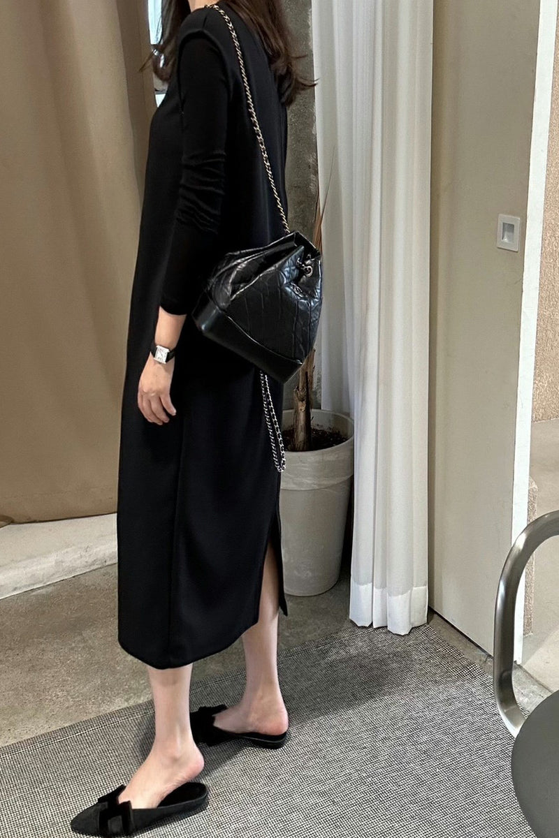 V-neck Jasmin Dress