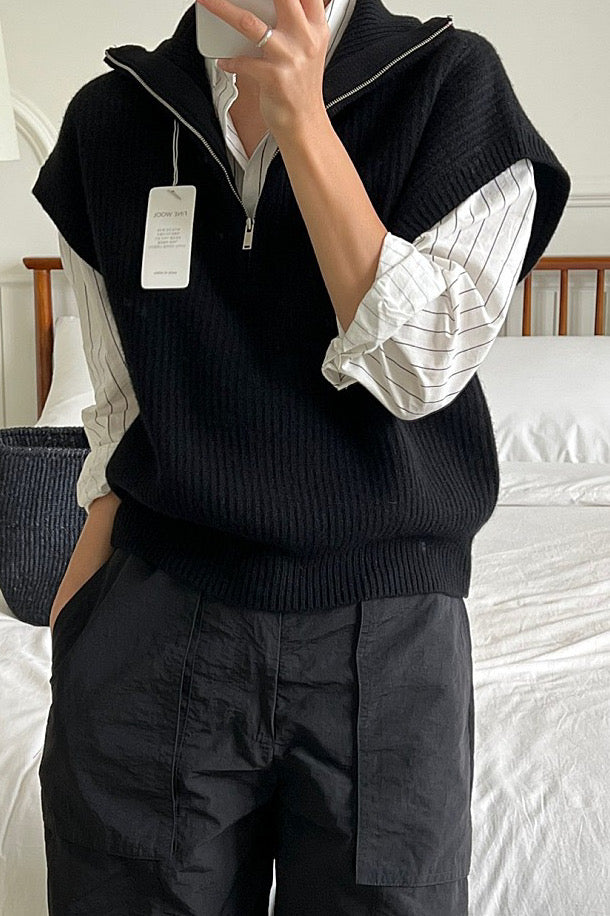 Wool Half Vest