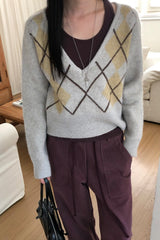 Argyle V Neck Sweater in light grey, women's cropped argyle V neck sweater
