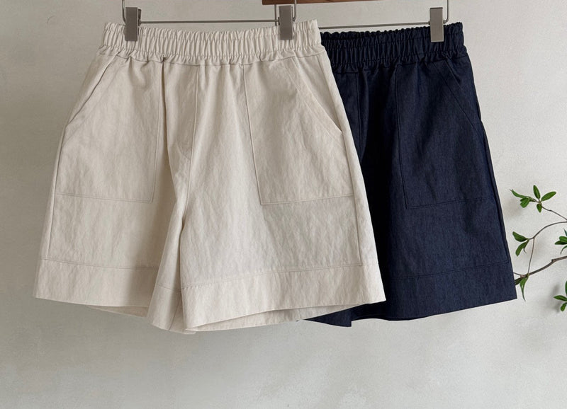 Cuffs Shorts