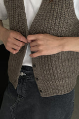 Neuf Vest
