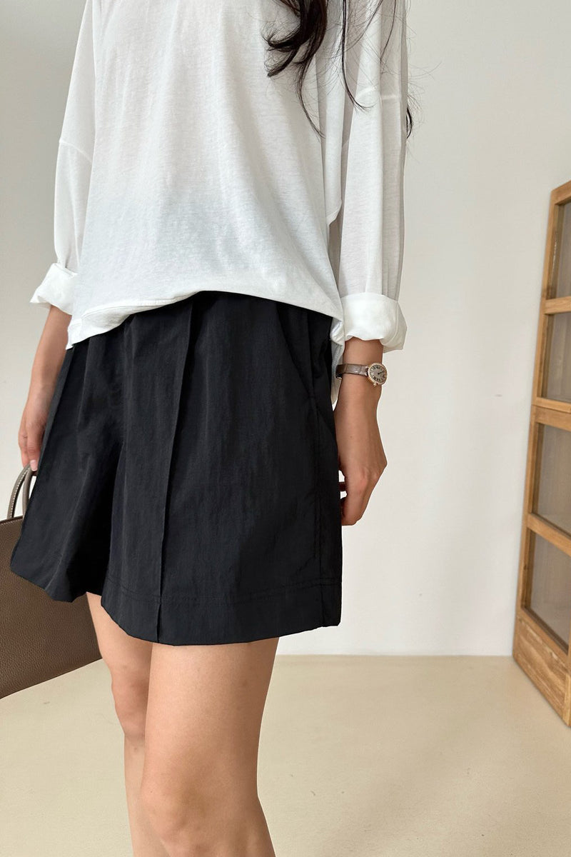 Ruffle Band Shorts