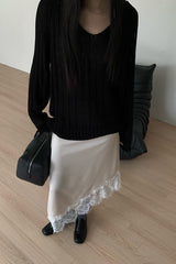 Airy V-Neck Knit Top