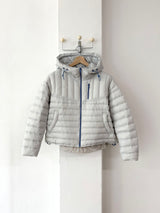Lightweight Down Puffer Jacket in Light Grey, women's lightweight down hooded puffer jacket