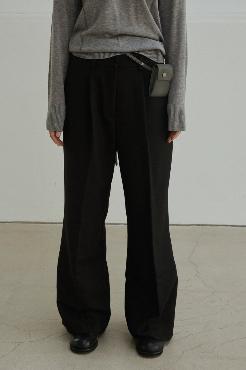 Ive Blazer Set (also sold separately)