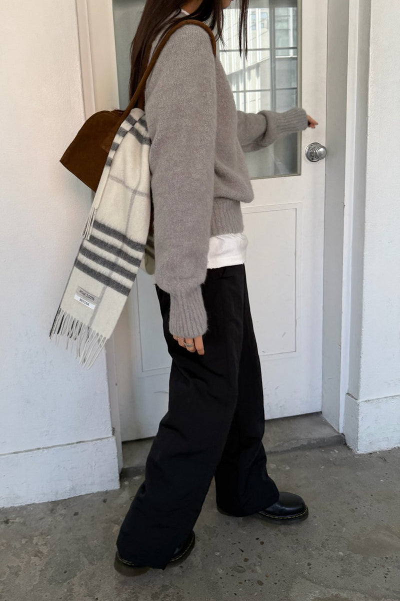 Winter Bloom Round Sweater