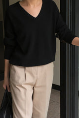 Cashmere V-neck Knit