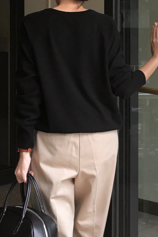 Cashmere V-neck Knit