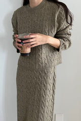 Cable Knit Skirt Set