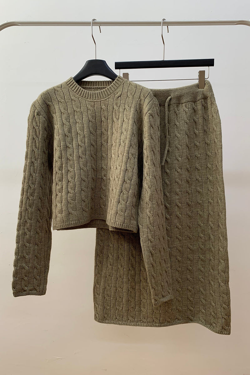 Cable Knit Skirt Set