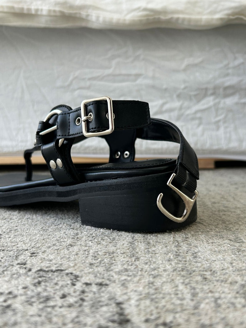 1157-Sandals