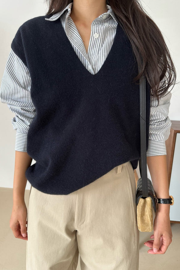 Cashmere V-neck Knit
