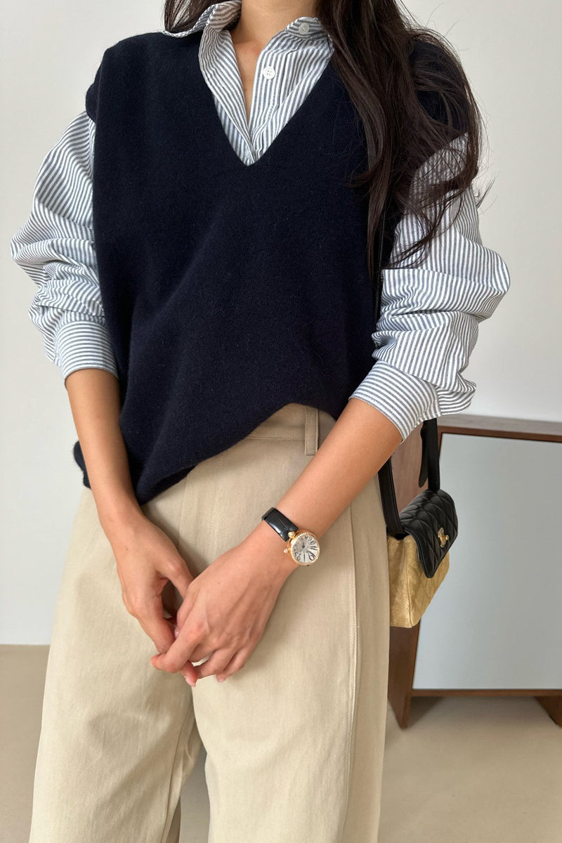 Cashmere V-neck Knit
