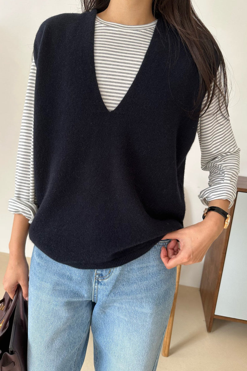 Cashmere V-neck Knit